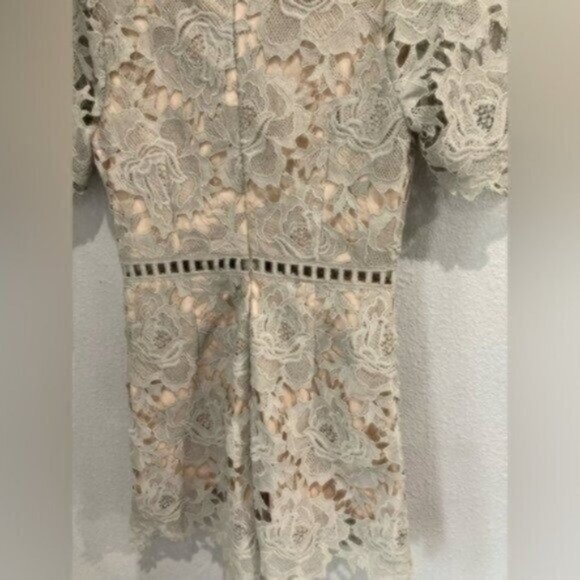 ASTR Revolve Boho Ethereal Cottagecore Neutral Embroidered Romper - Picture 10 of 12